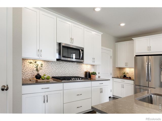 2113 Sicily Circle, Longmont, CO 80503