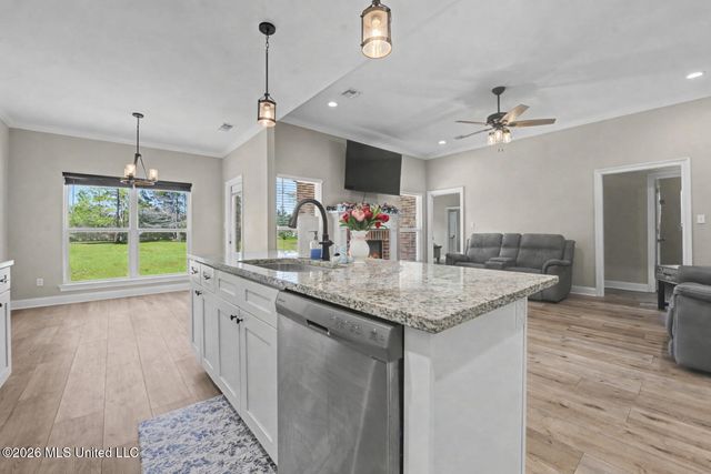 43 Harmony Drive, Carriere, MS 39426