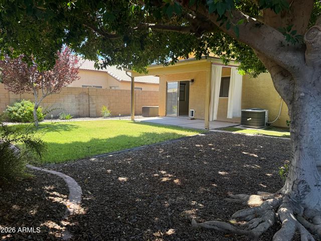 13372 W OCOTILLO Lane, Surprise, AZ 85374