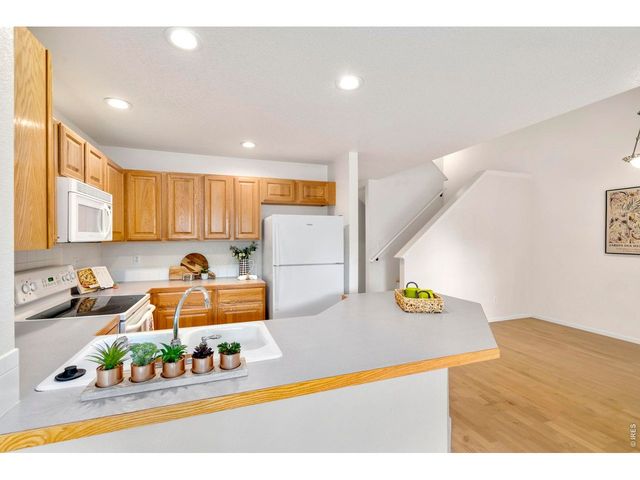 137 Bayside Cir, Windsor, CO 80550