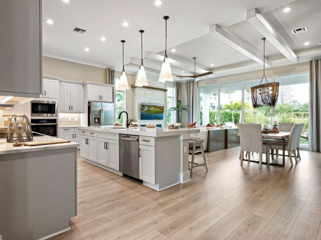 13623 SE GROVEWOOD DRIVE, Port St Lucie, FL 34984