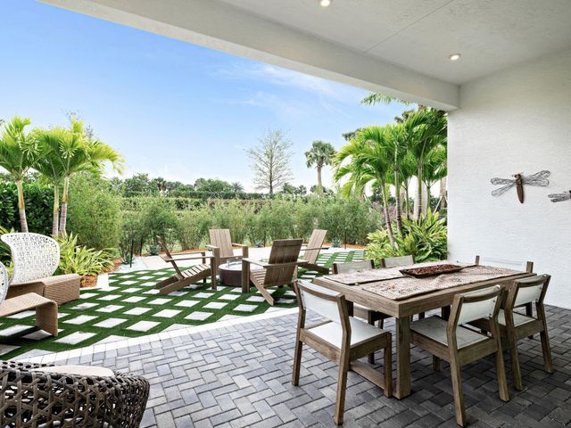 13623 SE GROVEWOOD DRIVE, Port St Lucie, FL 34984