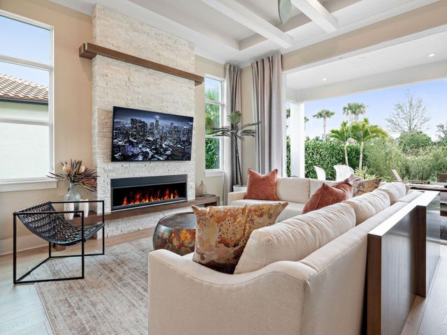 13623 SE GROVEWOOD DRIVE, Port St Lucie, FL 34984