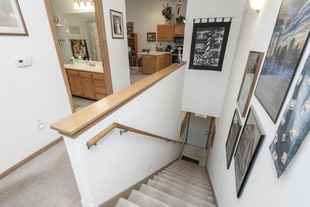 N114W16484 Crown COURT E, Germantown, WI 53022