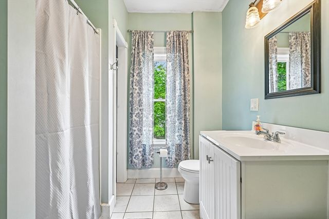 50 East St, Winchendon, MA 01475
