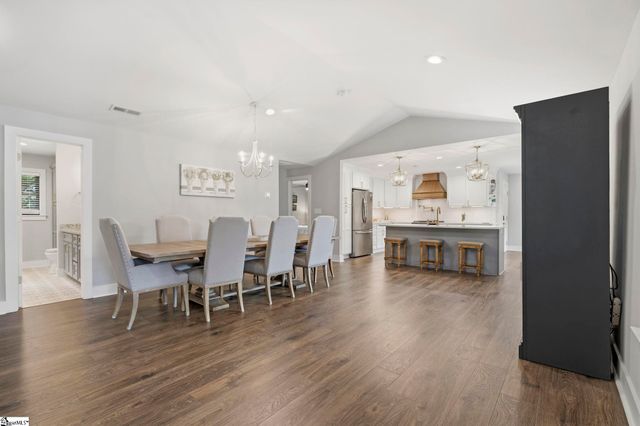 207 Oates Avenue, Easley, SC 29640