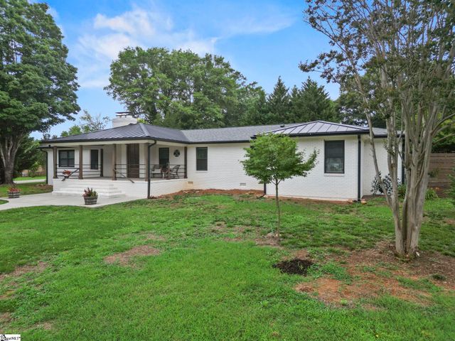 207 Oates Avenue, Easley, SC 29640