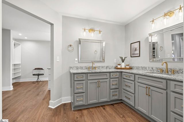 207 Oates Avenue, Easley, SC 29640