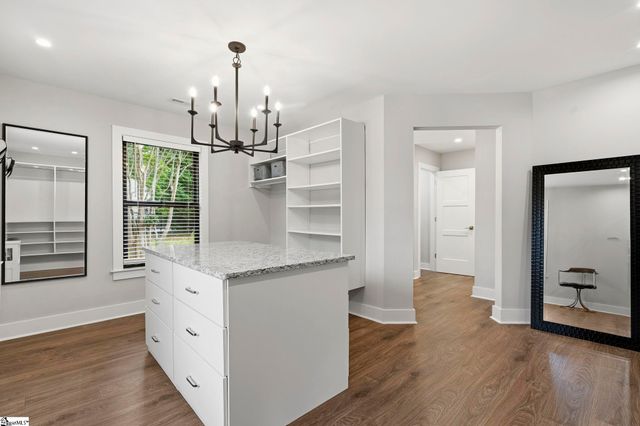207 Oates Avenue, Easley, SC 29640