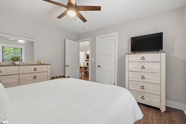 207 Oates Avenue, Easley, SC 29640