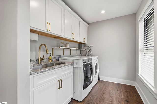 207 Oates Avenue, Easley, SC 29640