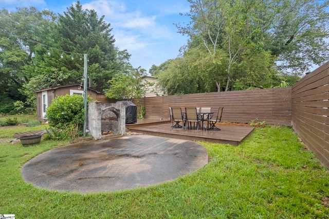 207 Oates Avenue, Easley, SC 29640