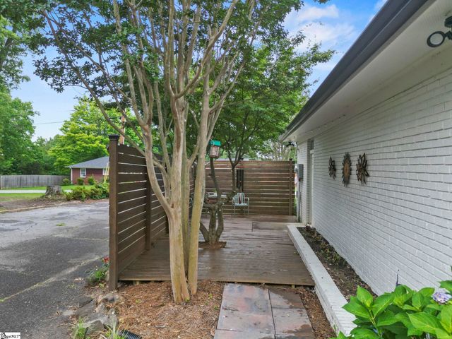 207 Oates Avenue, Easley, SC 29640