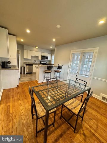 8815 READING RD, Silver Spring, MD 20901