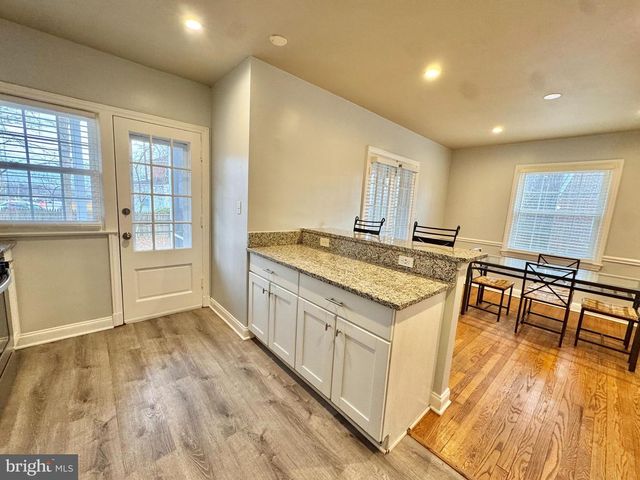 8815 READING RD, Silver Spring, MD 20901