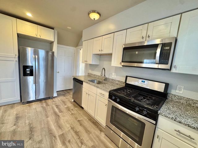 8815 READING RD, Silver Spring, MD 20901