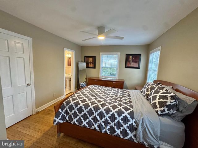 8815 READING RD, Silver Spring, MD 20901