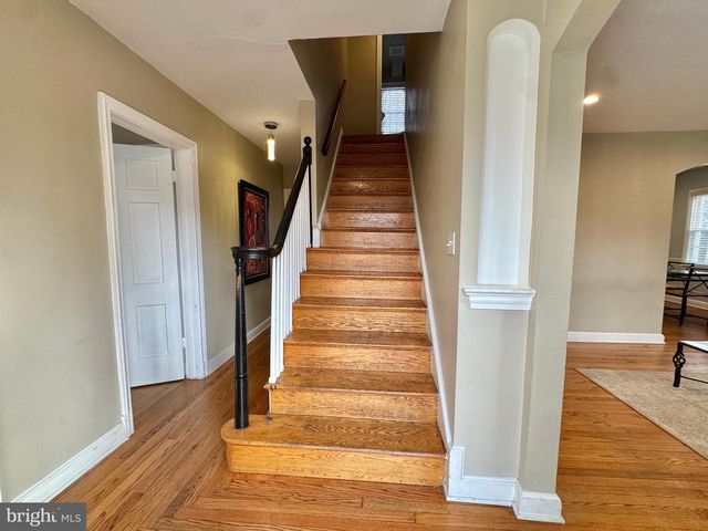 8815 READING RD, Silver Spring, MD 20901