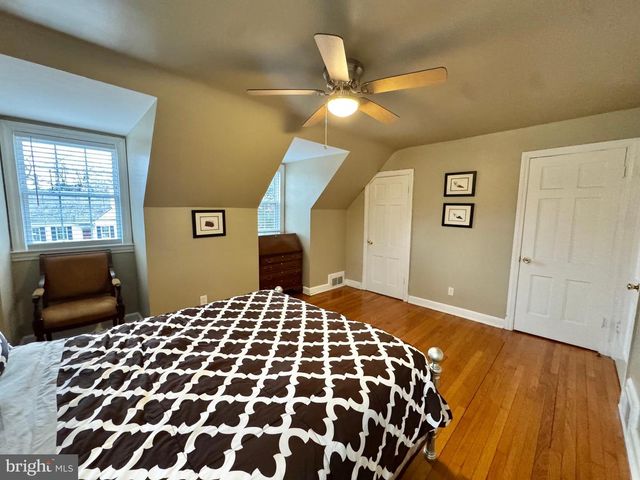 8815 READING RD, Silver Spring, MD 20901