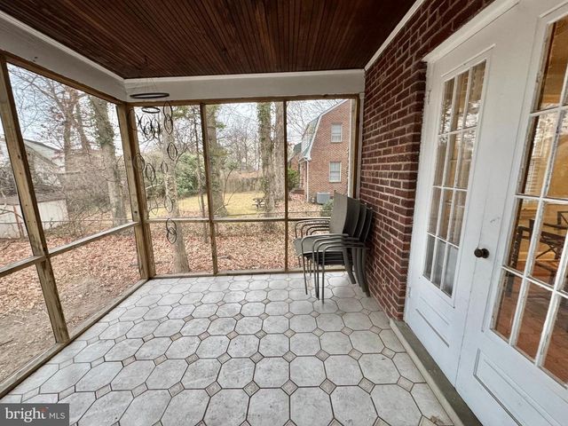 8815 READING RD, Silver Spring, MD 20901