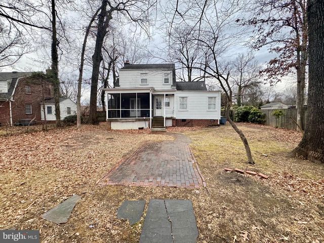 8815 READING RD, Silver Spring, MD 20901