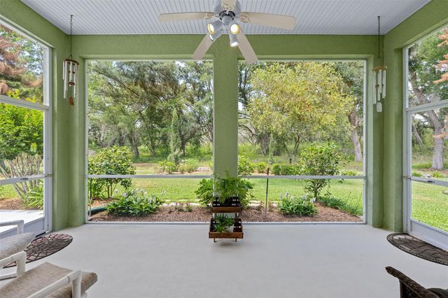 5222 NEW BRITTANY LANE, Zephyrhills, FL 33541