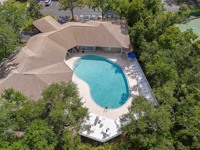 5222 NEW BRITTANY LANE, Zephyrhills, FL 33541