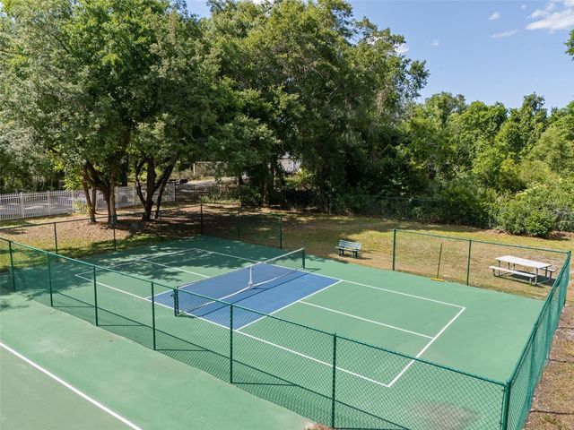 5222 NEW BRITTANY LANE, Zephyrhills, FL 33541