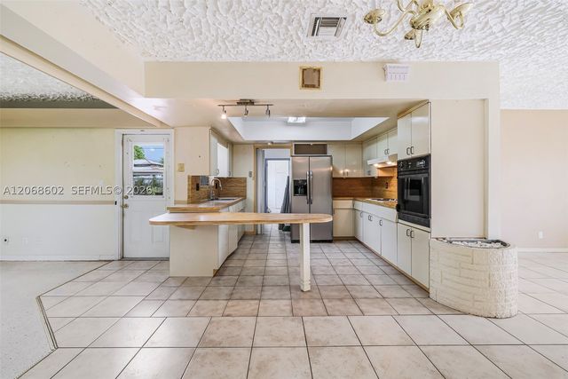621 SW 30th Ave, Fort Lauderdale, FL 33312