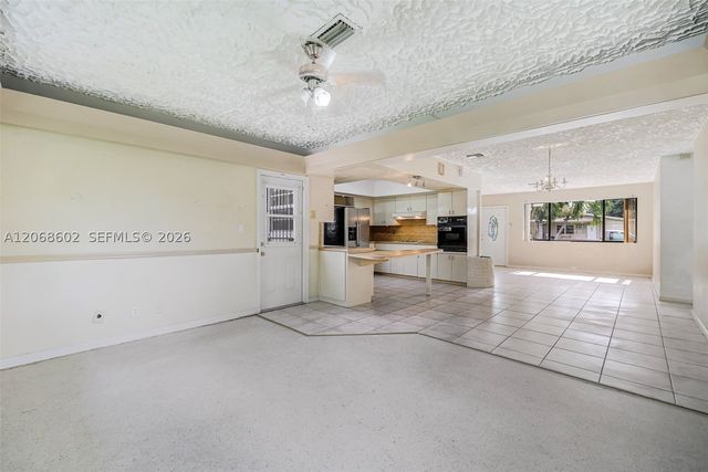 621 SW 30th Ave, Fort Lauderdale, FL 33312