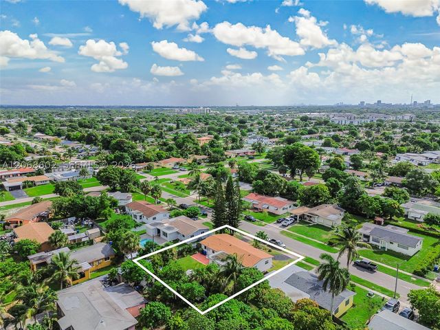 621 SW 30th Ave, Fort Lauderdale, FL 33312
