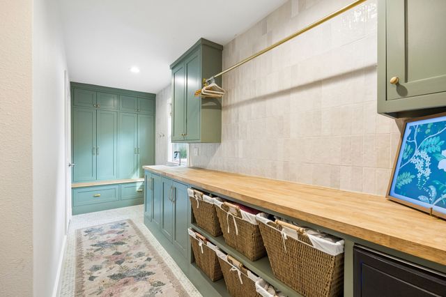 13806 Hughes Lane, Dallas, TX 75240