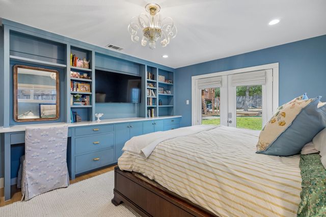 13806 Hughes Lane, Dallas, TX 75240