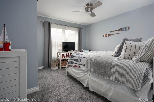 1521 Georgia Avenue, Marysville, MI 48040