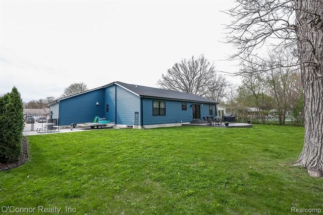 1521 Georgia Avenue, Marysville, MI 48040