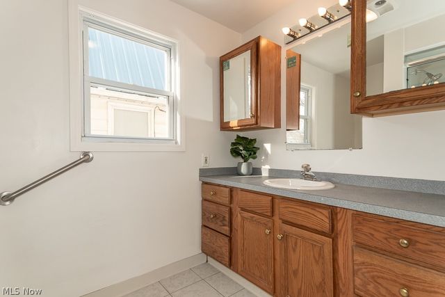 504 7th Street, Fairport Harbor, OH 44077