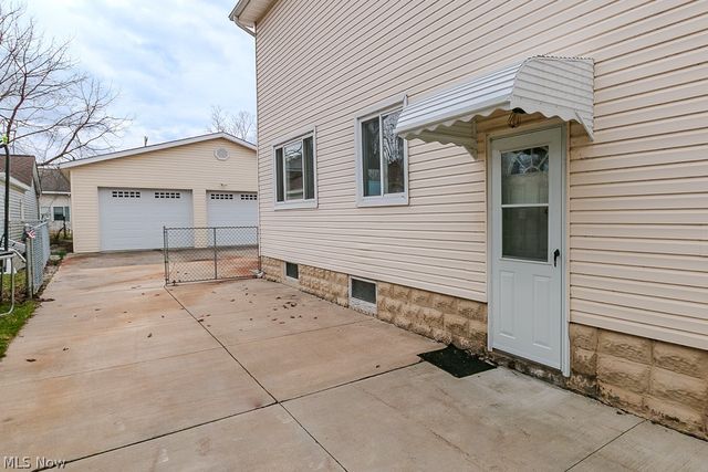 504 7th Street, Fairport Harbor, OH 44077