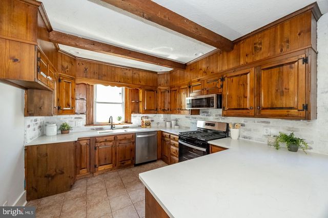 1027 RAMBLER AVE, Pottstown, PA 19464