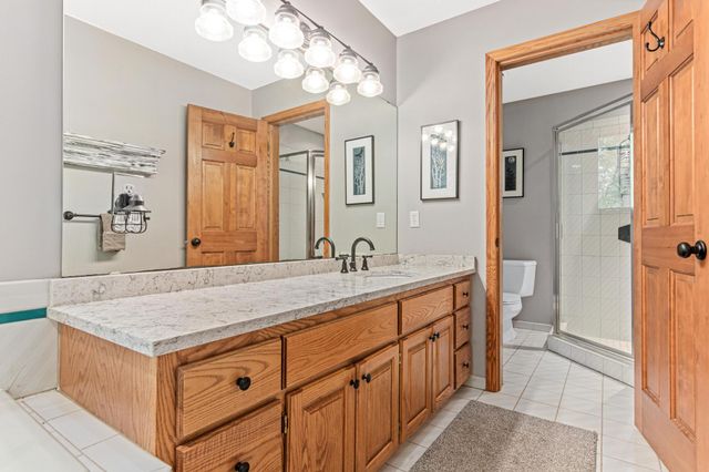 5540 Timber Trail, Maple Plain, MN 55359