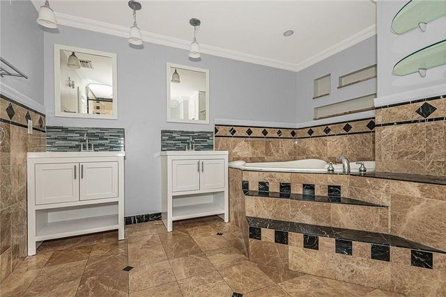 11551 SW 11th Street, Pembroke Pines, FL 33025