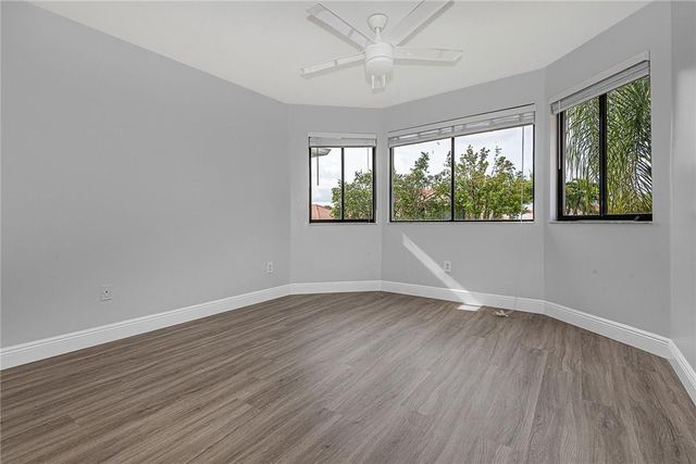 11551 SW 11th Street, Pembroke Pines, FL 33025