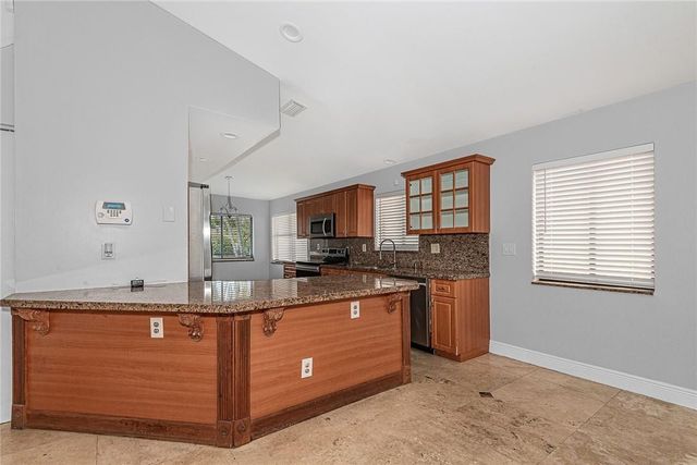 11551 SW 11th Street, Pembroke Pines, FL 33025