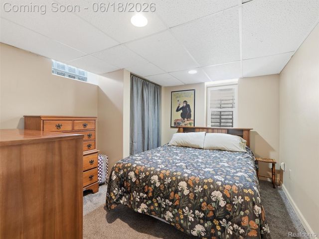 13211 Bloomfield Avenue, Warren, MI 48089