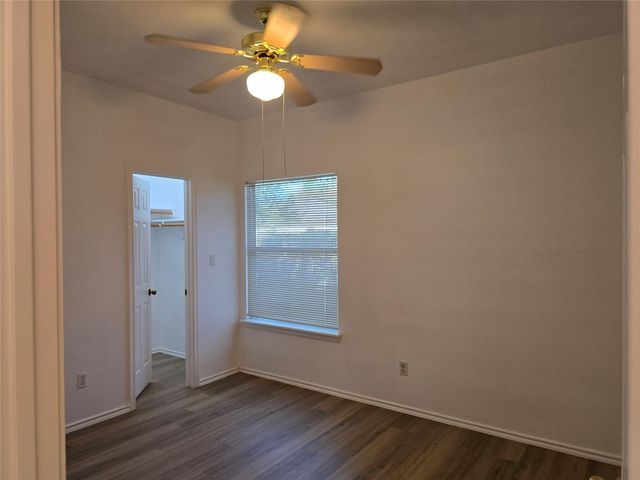 8701 Weiser DR B, Austin, TX 78729
