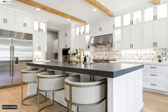2830 Delamar Dr, Dublin, CA 94568