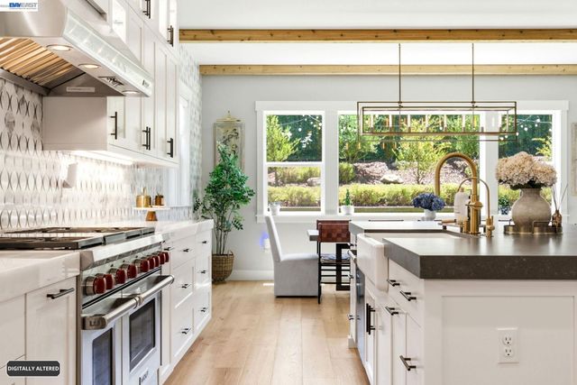 2830 Delamar Dr, Dublin, CA 94568