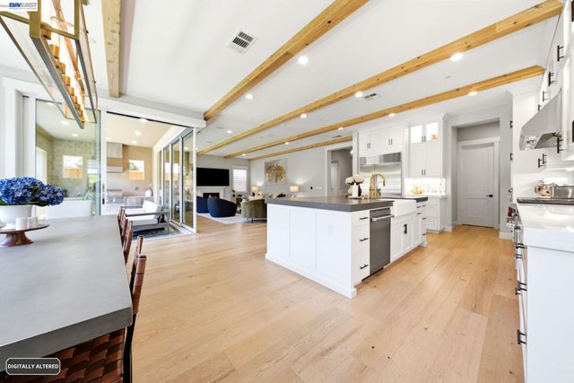 2830 Delamar Dr, Dublin, CA 94568