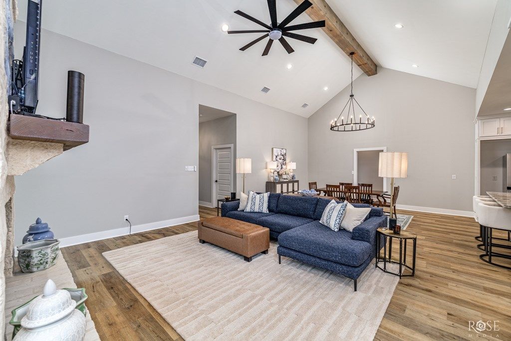 Image 11 of property listing at 5313 Riviera Lane, San Angelo, TX 76904