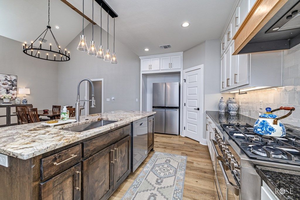 Image 16 of property listing at 5313 Riviera Lane, San Angelo, TX 76904