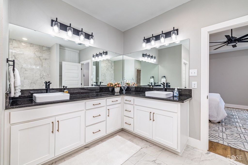 Image 21 of property listing at 5313 Riviera Lane, San Angelo, TX 76904